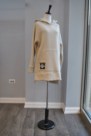 BEIGE SWEATSHIRT WITH A HOODIE
