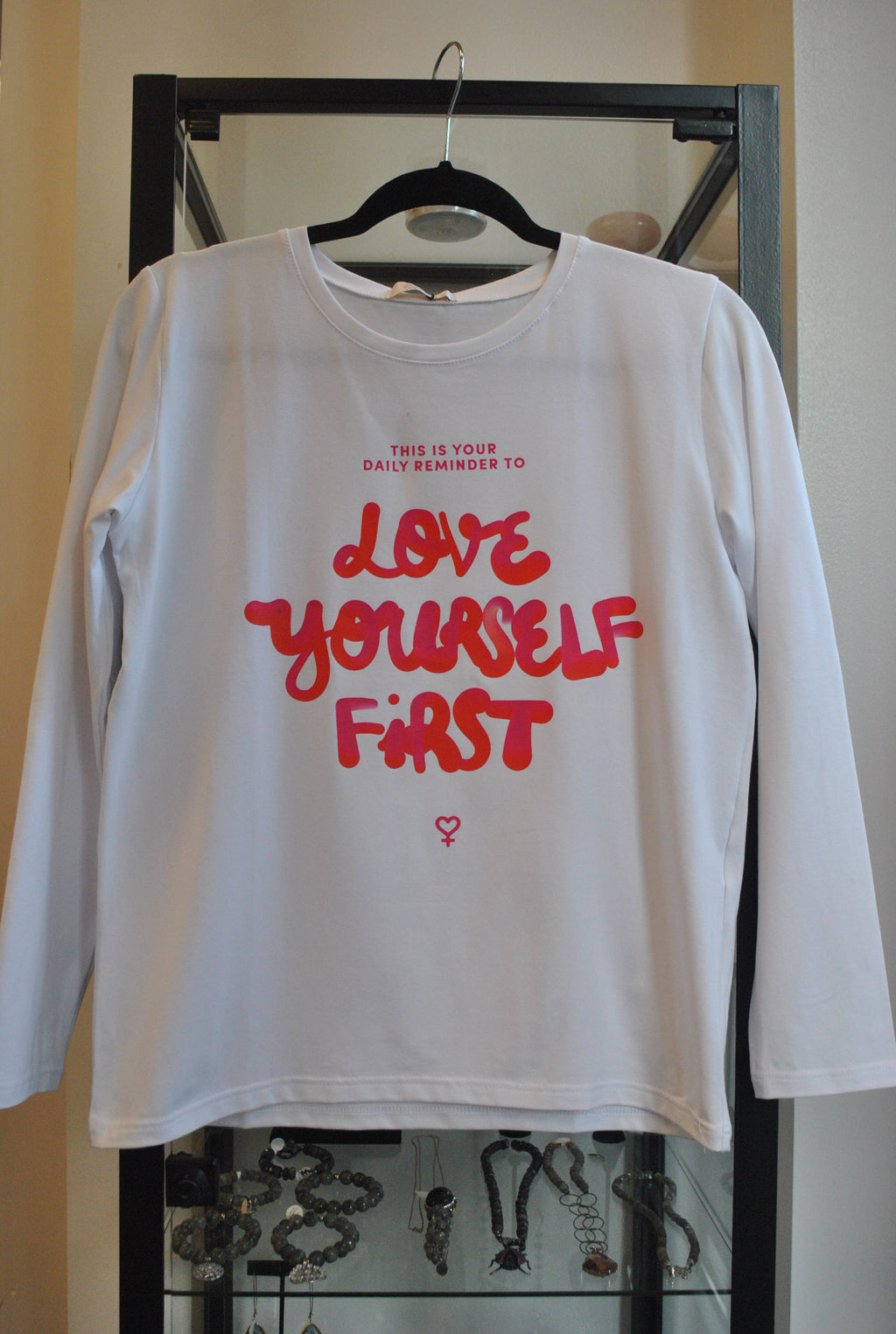 WHITE TOP "LOVE YOURSELF FIRST"