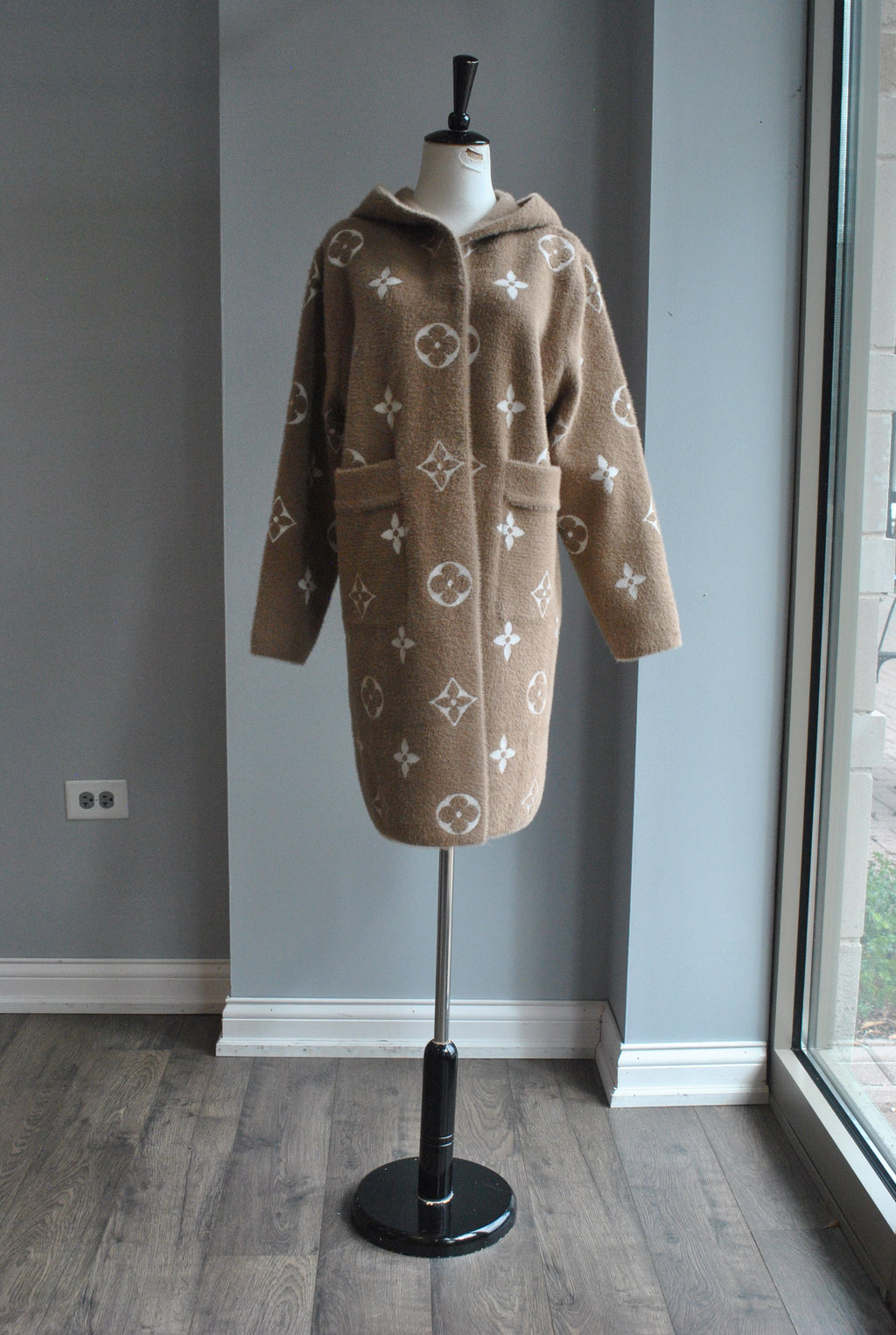 TAUPE ALPAKA COAT WITH A HOODIE