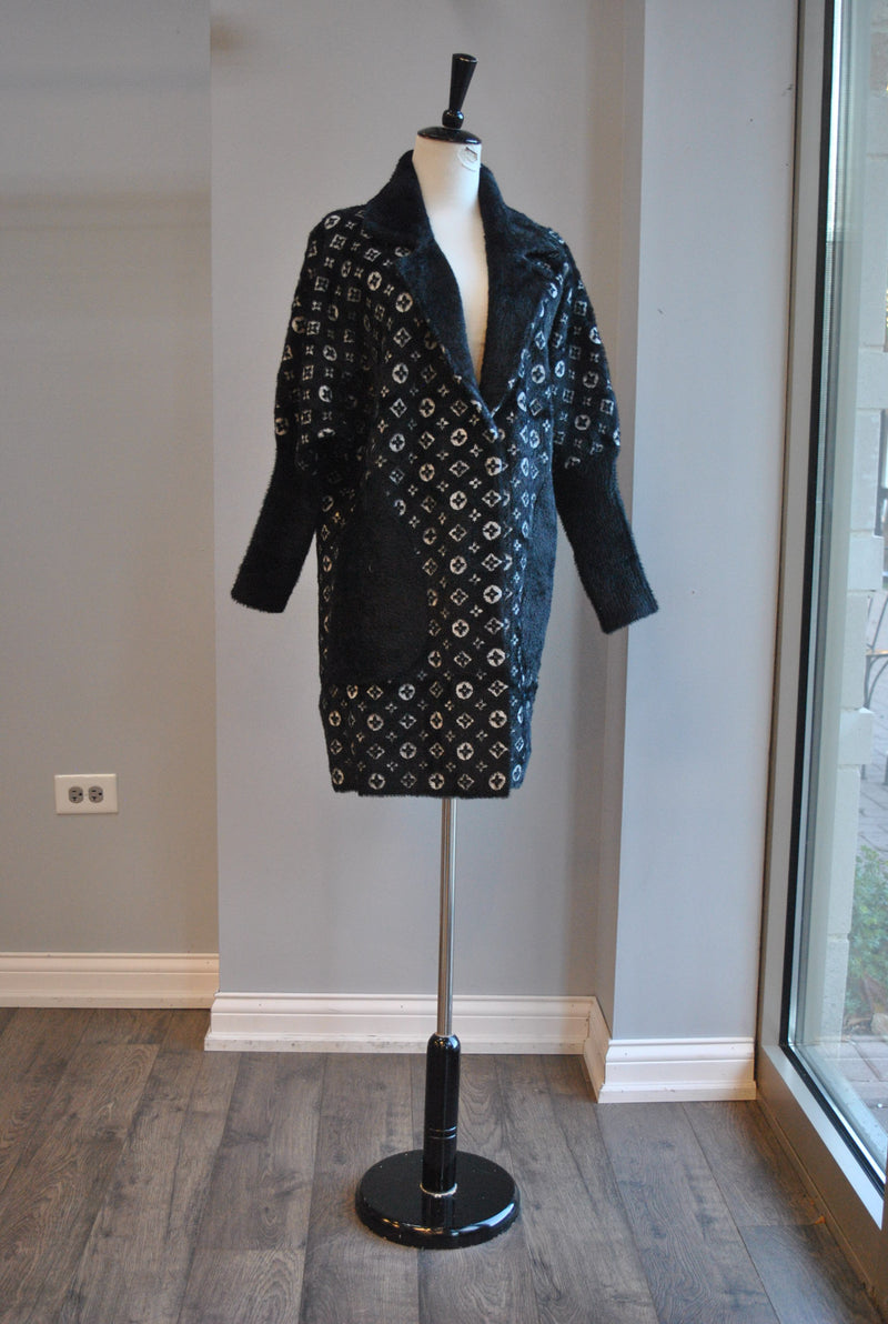 BLACK  AND WHITE ALPAKA COAT