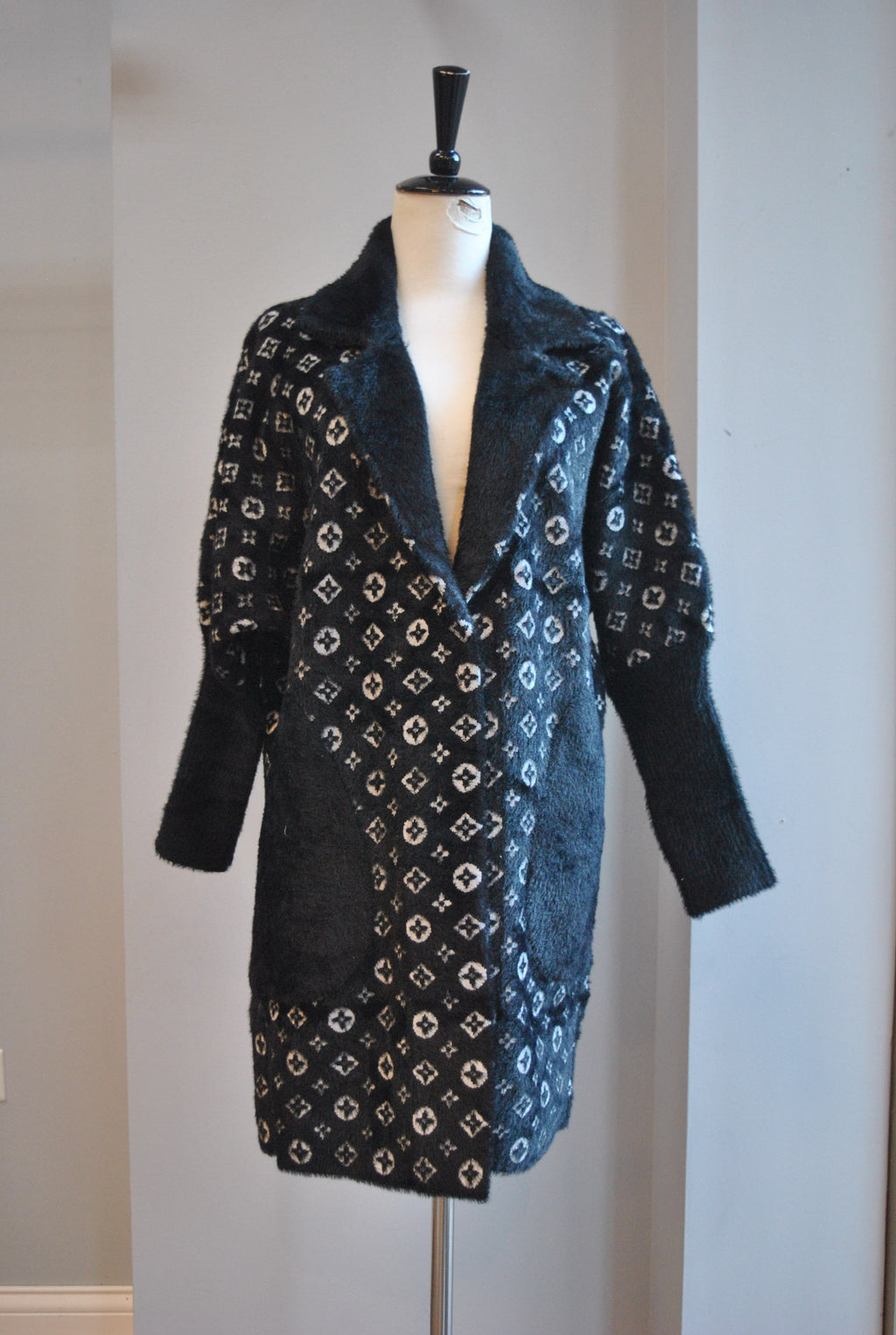 BLACK  AND WHITE ALPAKA COAT