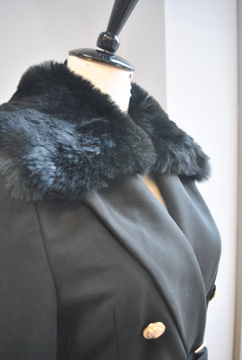 BLACK DOUBLE BREASTED BLAZER WITH FAUX FUR