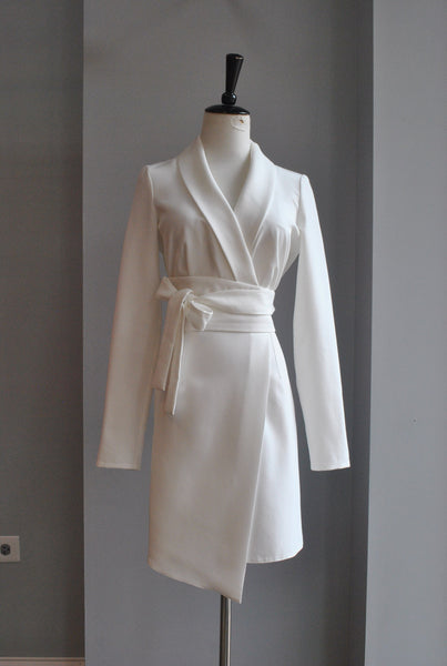 WHITE JACKET DRESS WITH A BELT – Le Obsession Boutique