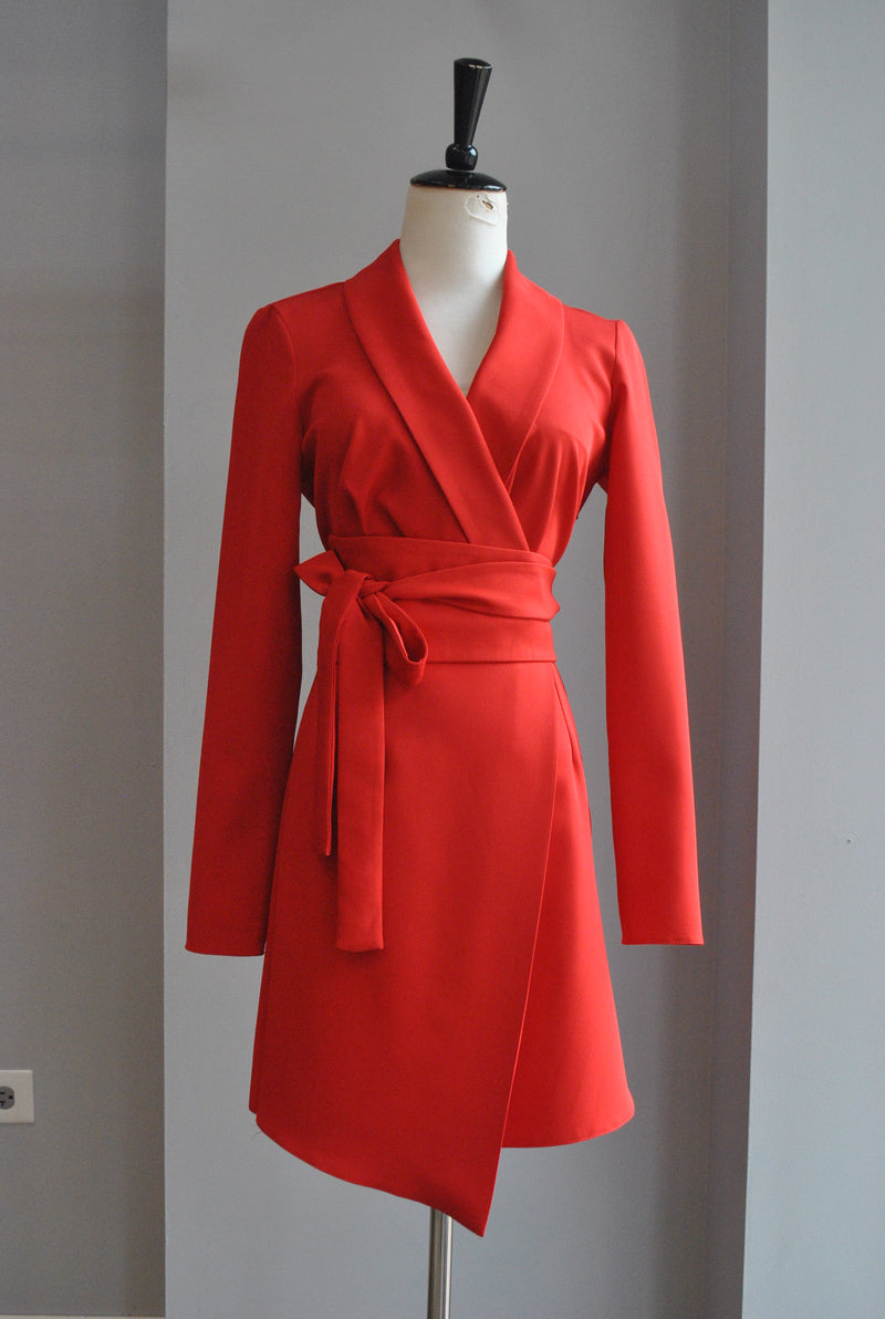 RED JACKET DRESS WITH A BELT