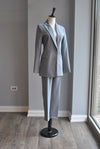 GREY SUIT WITH CROPPED PANTS AND OVERSIZED BLAZER