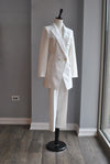 WHITE SUIT WITH LONGER OVERSIZED BLAZER AND CROPPED PANTS