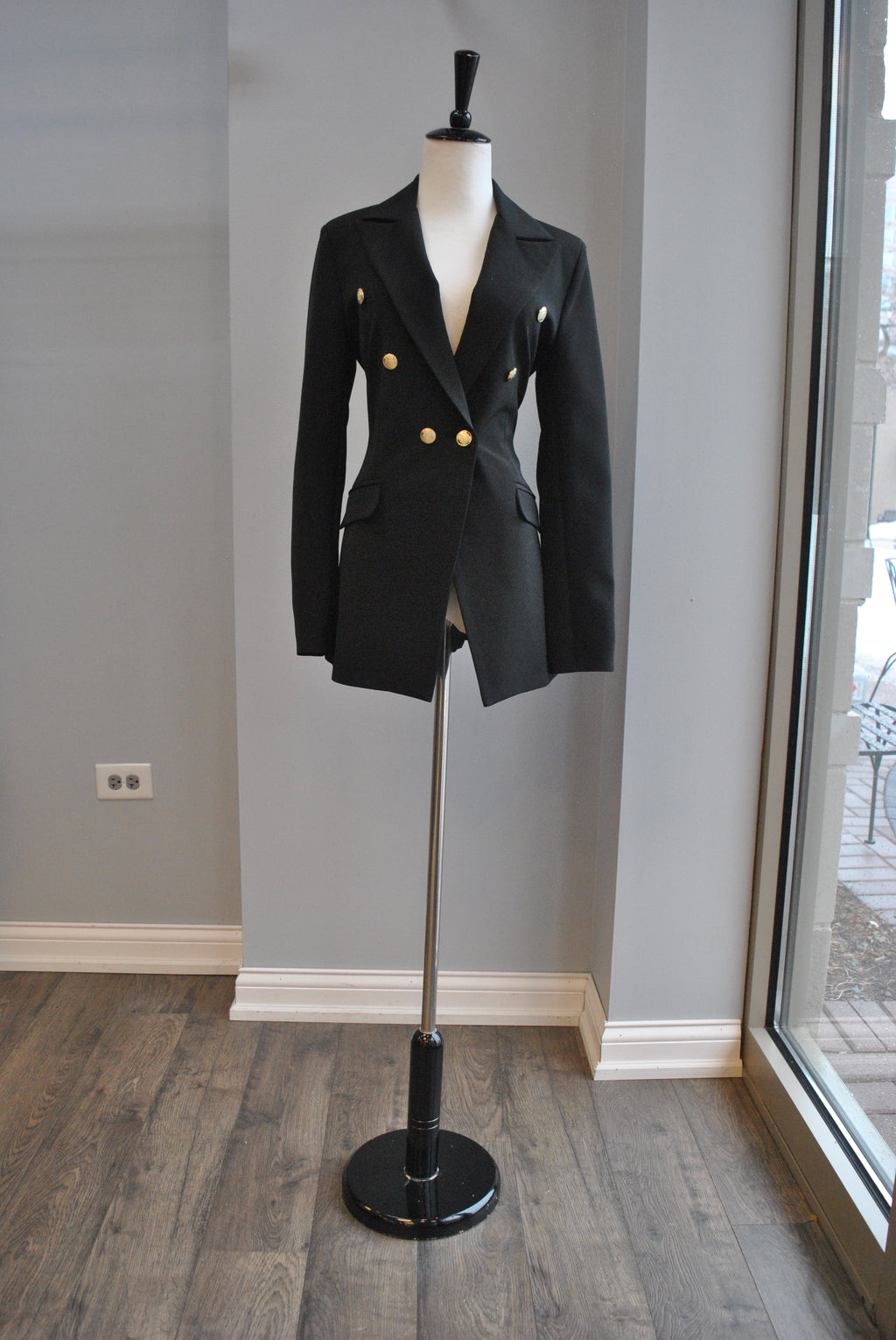 BLACK DOUBLE BREASTED BLAZER