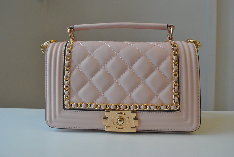 BLUSH PINK GUILTED MEDIUM CROSSBODY BAG WITH GOLD CHAIN – Le
