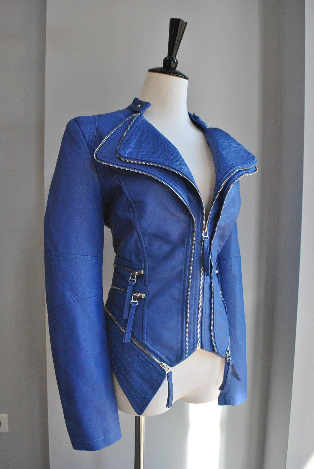 COBALT BLUE FAXU LEATHER FIT JACKET
