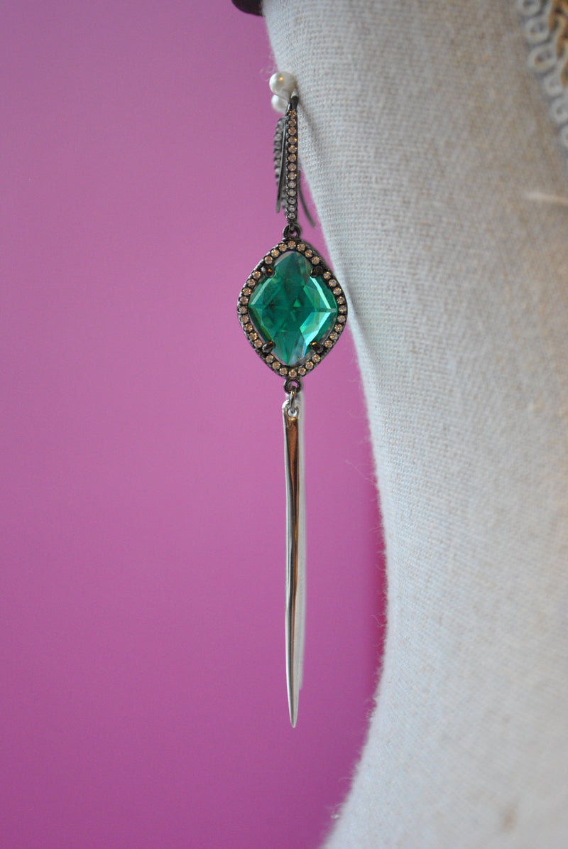 EMERALD GREEN CRYSTALS LONG SPIKE EARRINGS