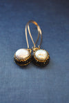 MOTHER OF PEARLS AND SWAROVSKI CRYSTALS ON GOLD LONG EARRINGS