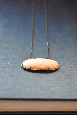 PINK PERUVIAN AND RHINESTONES PENDANT
