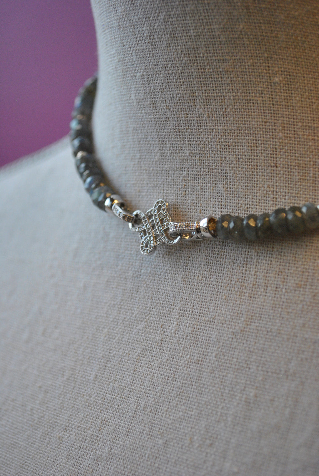 LABRADORITE DELICATE NECKLACE