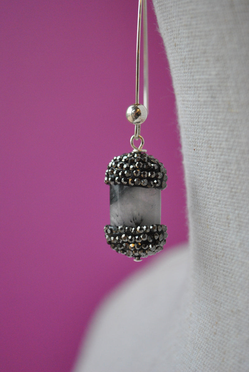 TOURMALINATED QUARTZ AND SWAROVSKI CRYSTALS LONG EARRINGS
