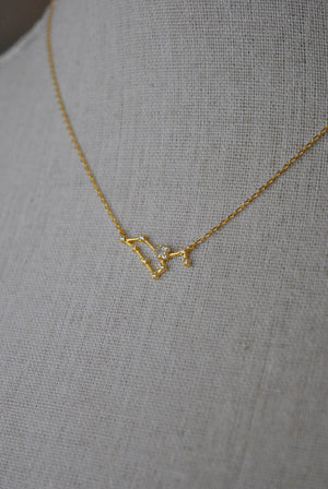 LEO GOLD DELICATE NECKLACE