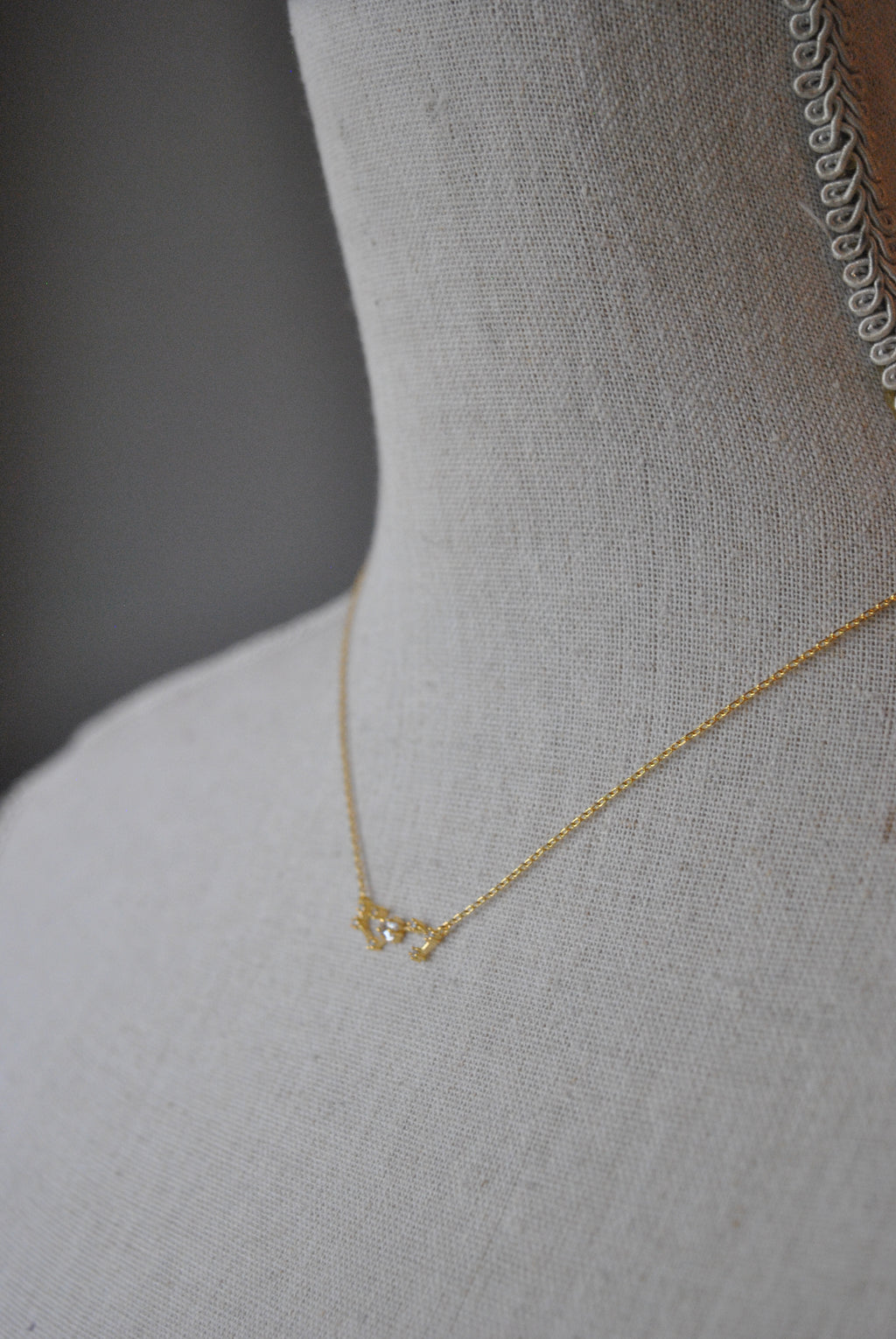 SCORPIO GOLD DELICATE NECKLACE