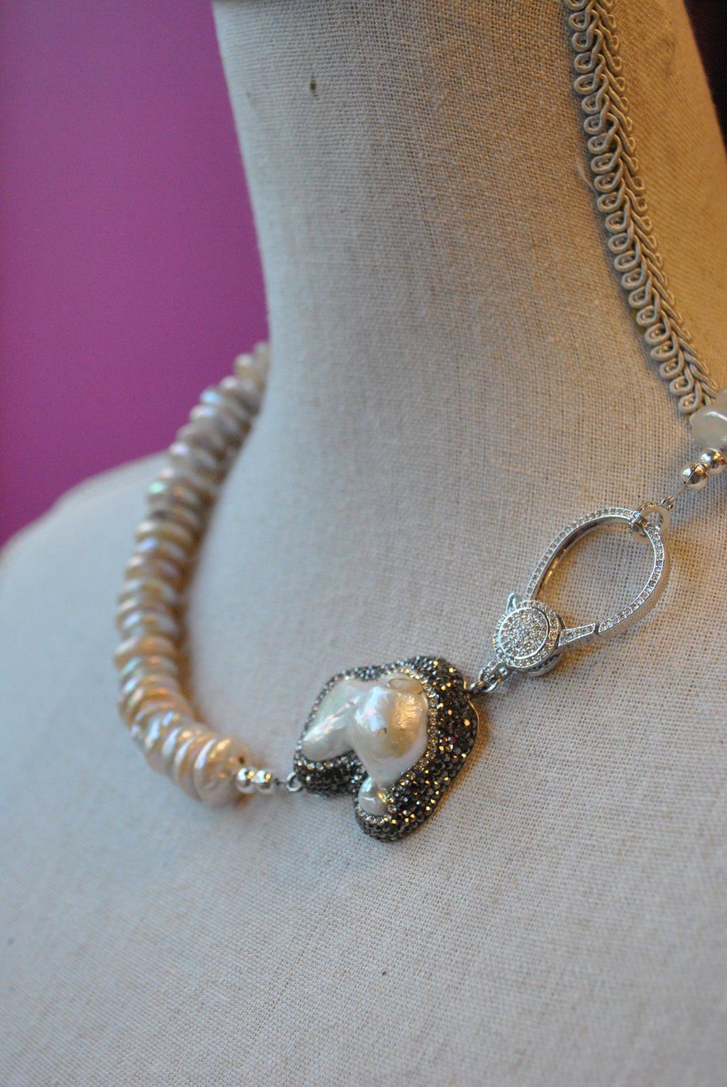 WHITE FRESHWATER PEARLS ASYMMETRIC STATEMENT NECKLACE