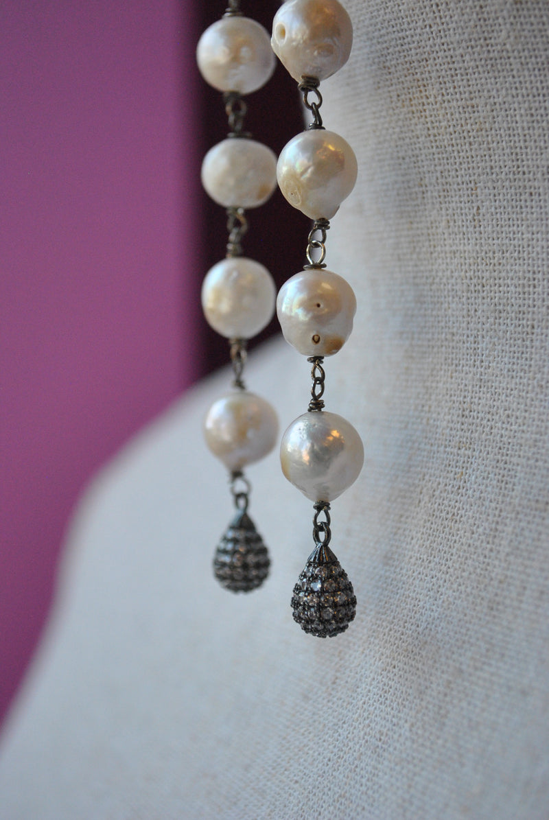 OFF WHITE FRESHWATER PEARLS LONG EARRINGS