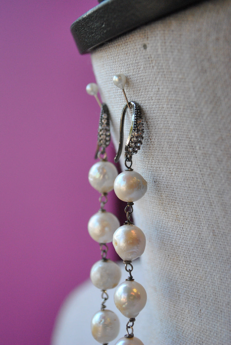 OFF WHITE FRESHWATER PEARLS LONG EARRINGS