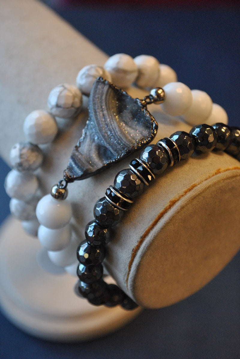 MAGNESITE AND HEMATITE AND WHITE AGATE WITH SILVER DRUZY STRETCHY BRACELETS SET