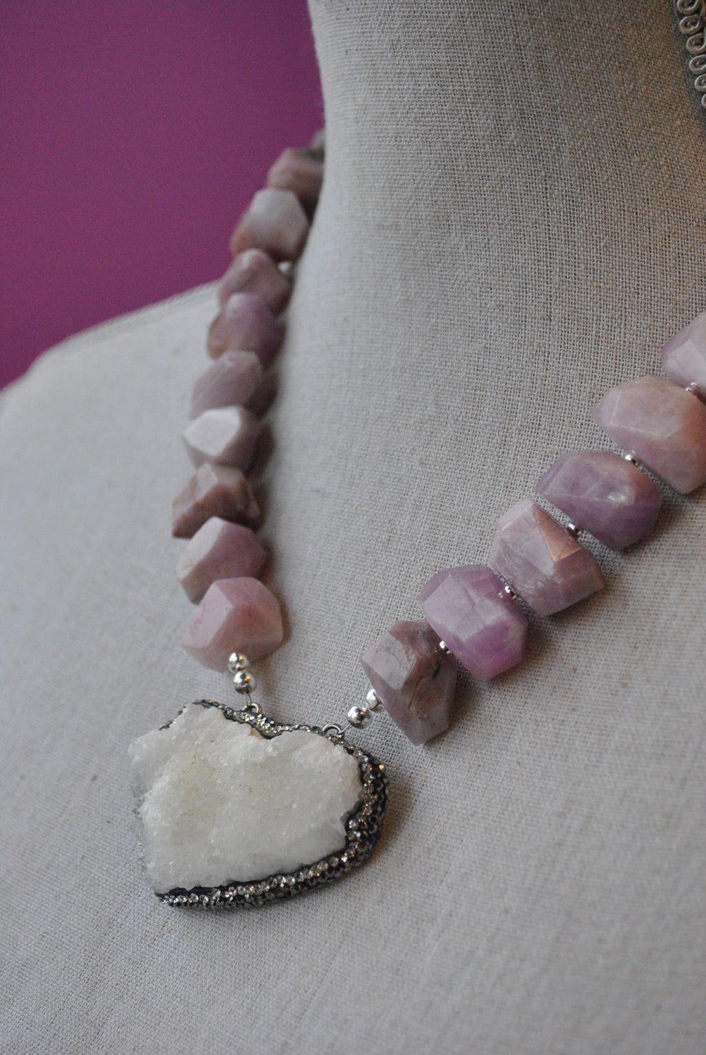 LAVENDER KANZANITE AND WHITE CRYSTAL DRUZY WITH SWAROVSKI CRYSTALS STATEMENT NECKLACE