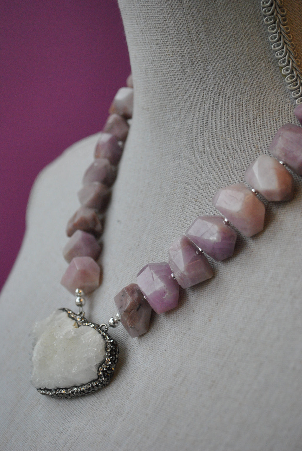 LAVENDER KANZANITE AND WHITE CRYSTAL DRUZY WITH SWAROVSKI CRYSTALS STATEMENT NECKLACE