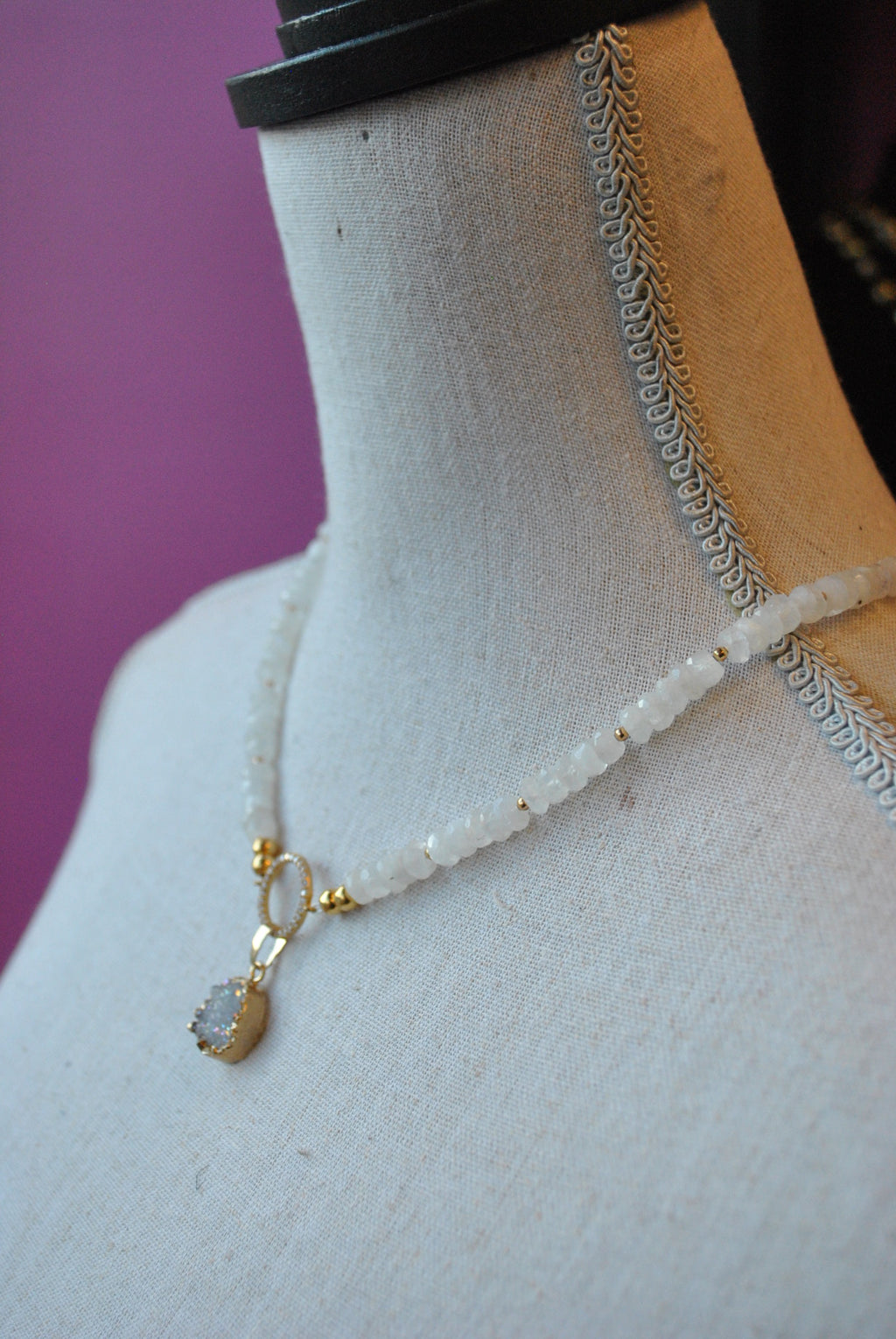 WHITE MOONSTONE AND WHITE DRUZY PENDANT DELICATE NECKLACE