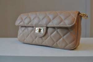 BEIGE GUILTED MINI CROSSBODY BAG OR A CLUTCH