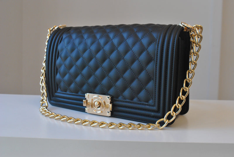 BLACK SHOULDER BAG WITH GOLD CHAIN – Le Obsession Boutique