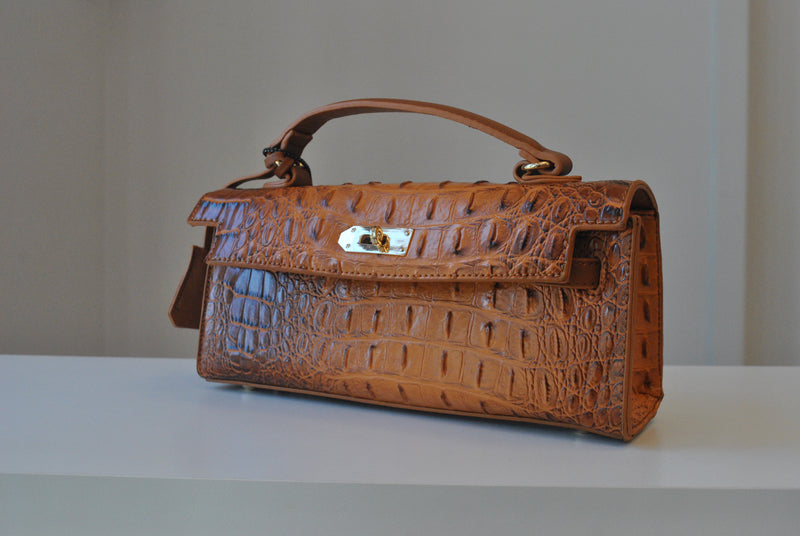 CARAMEL FAUX CROCODILE LEATHER CLUTCH / CROSSBODY HANDBAG
