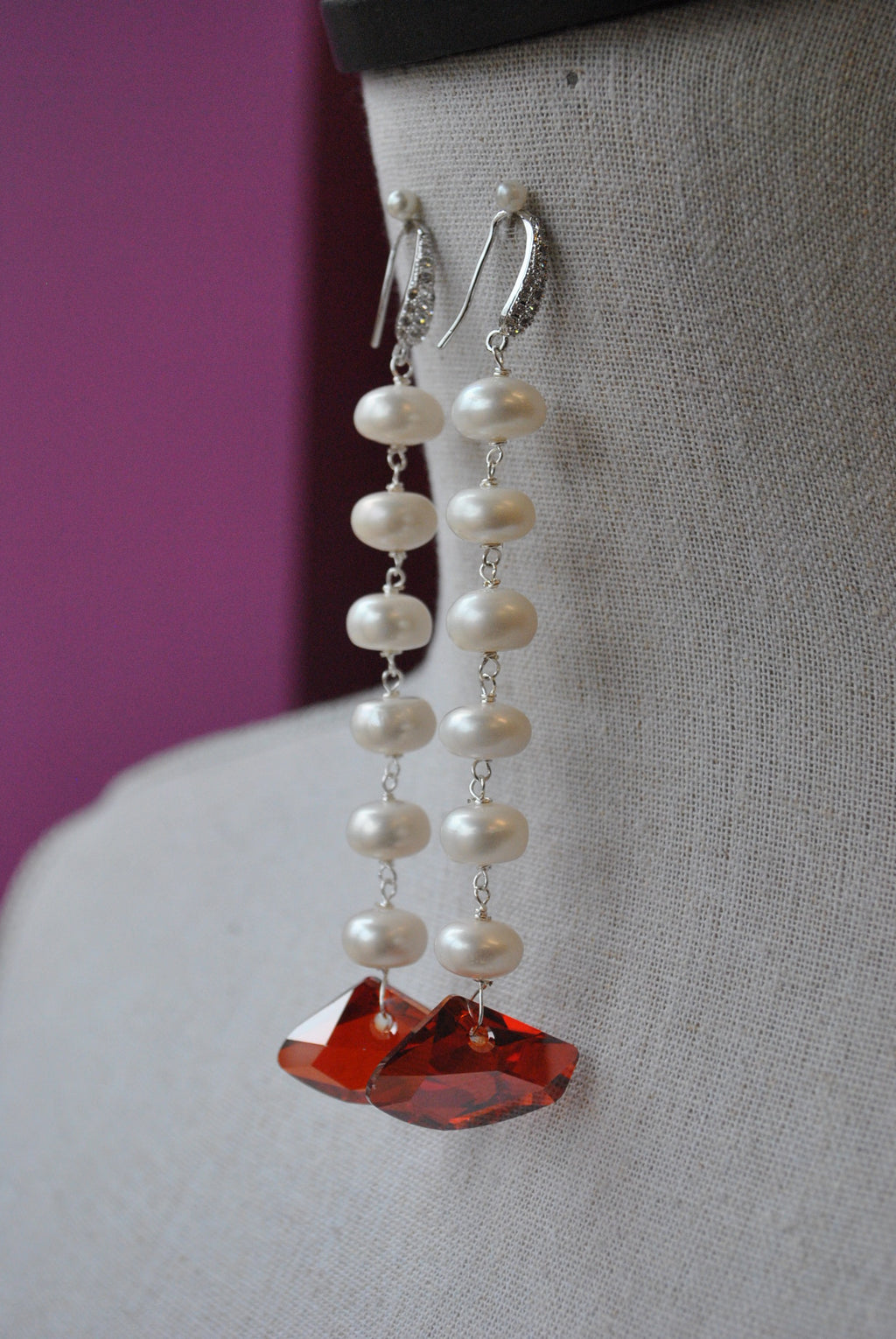 RED MAGMA SWAROVSKI CRYSTALS AND WHITE FRESHWWATER PEARLS LONG EARRINGS