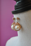 WHITE FRESHWATER PEARLS AND CHAMPAIGN SWAROVSKI CRYSTALS ELEGANT EARRINGS