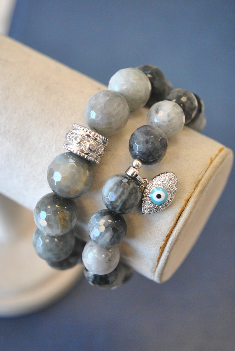 GREY EAGLE EYE STRETCHY WITH ANGEL EYE BRACELETS SET