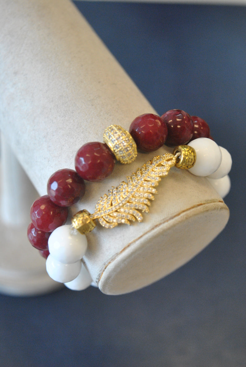 AGATE AND RUBY JADE STATEMENT BRACELETS SET