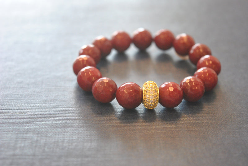 AGATE AND RUBY JADE STATEMENT BRACELETS SET