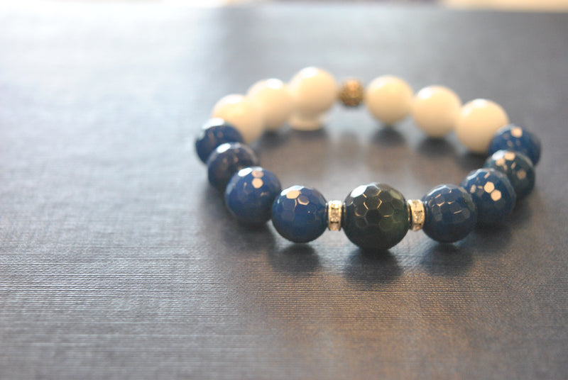 ROYAL BLUE AGATE AND SWAROVSKI CRYSTALS STRETCHY STATEMENT BRACELET SET