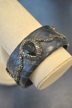 LEATHER COLLECTION - NAVY BLUE LEATHER AND BLACK ONYX WITH SWAROVSKI CRYSTALS CUFF BRACELET
