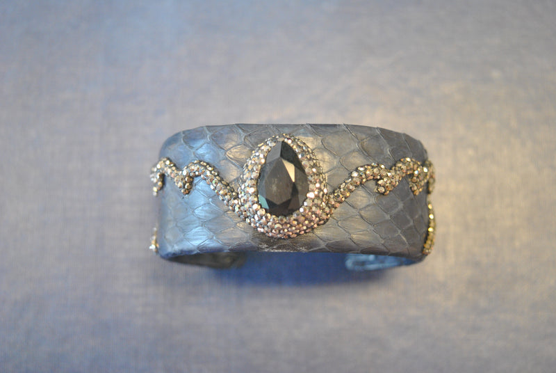 LEATHER COLLECTION - NAVY BLUE LEATHER AND BLACK ONYX WITH SWAROVSKI CRYSTALS CUFF BRACELET