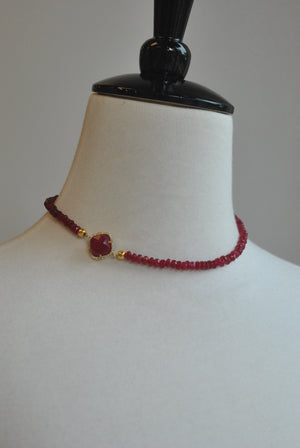 RUBY AND RHINESTONES ON GOLD DOUBLE BRACELET OR A CHOKER