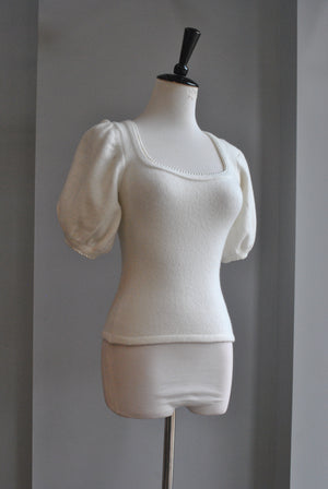 WHITE CROPPED SWEATER TOP WITH PEARL DETAILS AND BELL SLEEVES