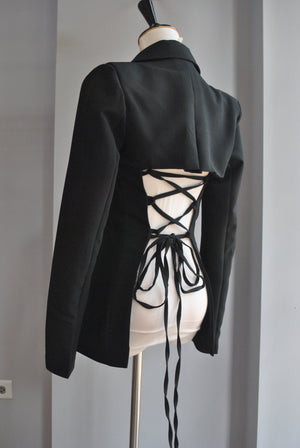 BLACK SIMPLE BLAZER WITH OPEN TIE BACK