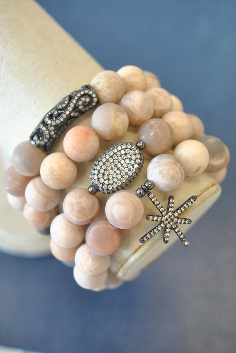 FROZEN SUNSTONES STRETCHY BRACELETS