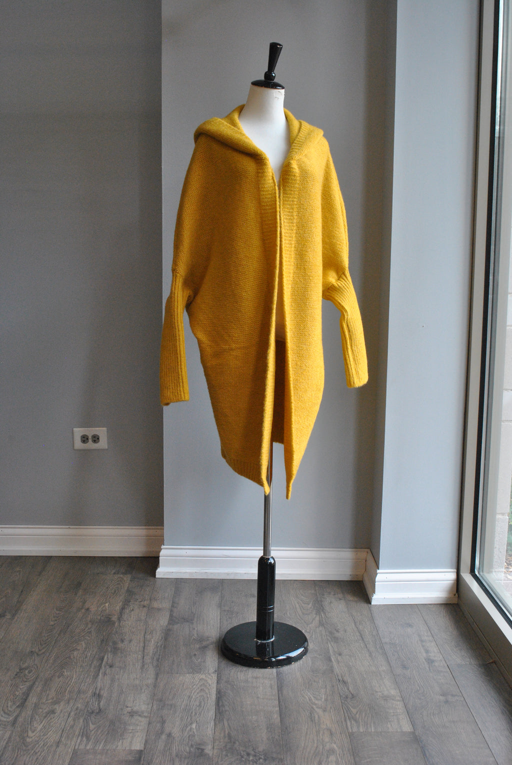MUSTARD OPEN STYLE SWEATER WITH A HOODIE