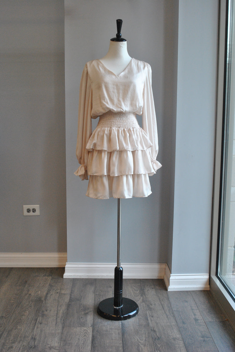 CREAM SILKY DRESS WITH RUFFLES