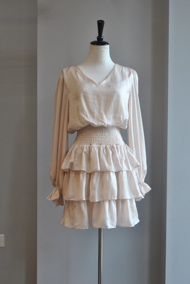 CREAM SILKY DRESS WITH RUFFLES