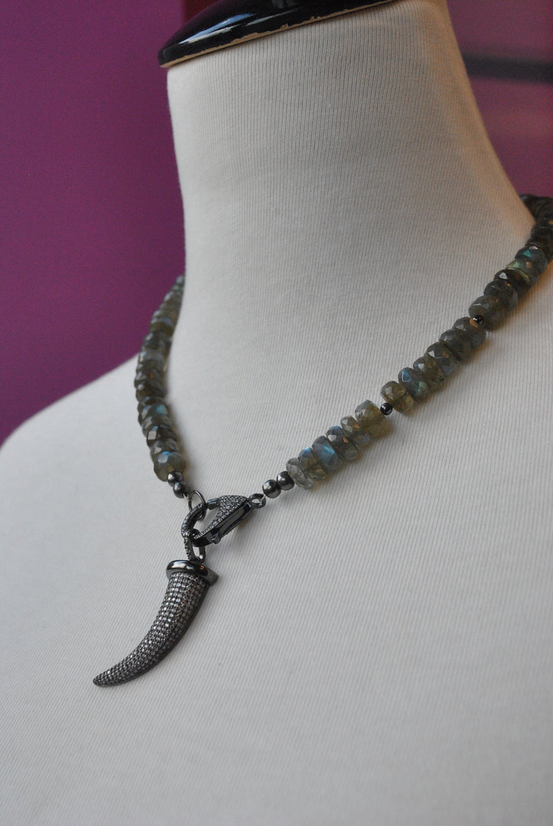 NATURAL LABRADORITE AND RHINESTONE PENDANT NECKLACE