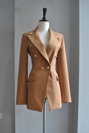 CARAMEL DOUBLE BREASTED BLAZER
