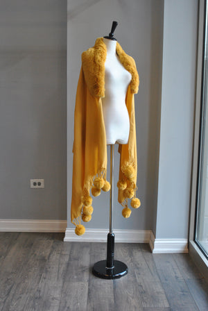 MUSTARD POM POM SHAWL