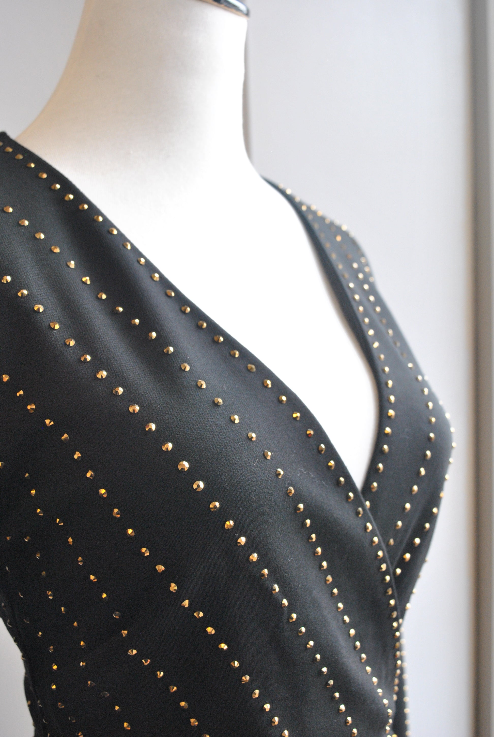 BLACK MIDI DRESS WTH GOLD STUDS – Le Obsession Boutique