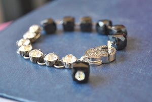 BLACK SPINEL AND CRYSTALS ASYMMETRIC BRACELET